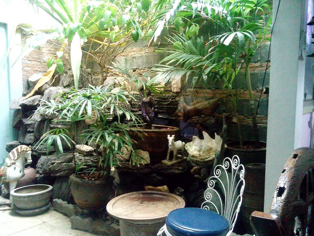 Cafe De Baan Raow Hotel Bangkok Exterior foto