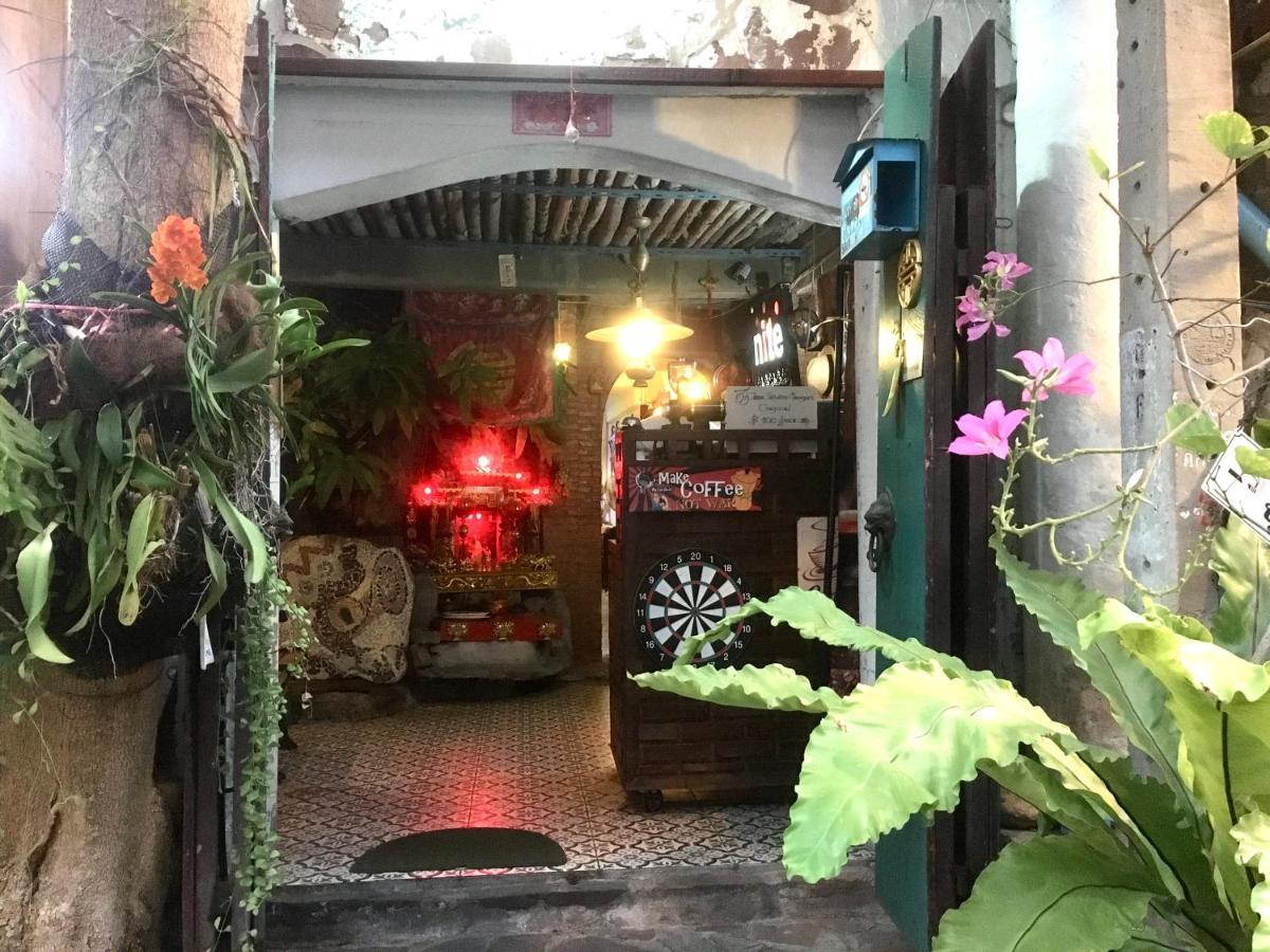 Cafe De Baan Raow Hotel Bangkok Exterior foto